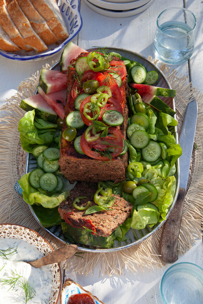 Gehaktbrood met olijven, granen en&nbsp;noten