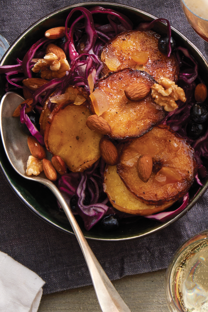 Rode kool met gebakken appeltjes en&nbsp;kaneel